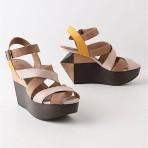 Anthropologie Schuler & Sons Diamond Sliced Wedges Wood Platform, Size 7